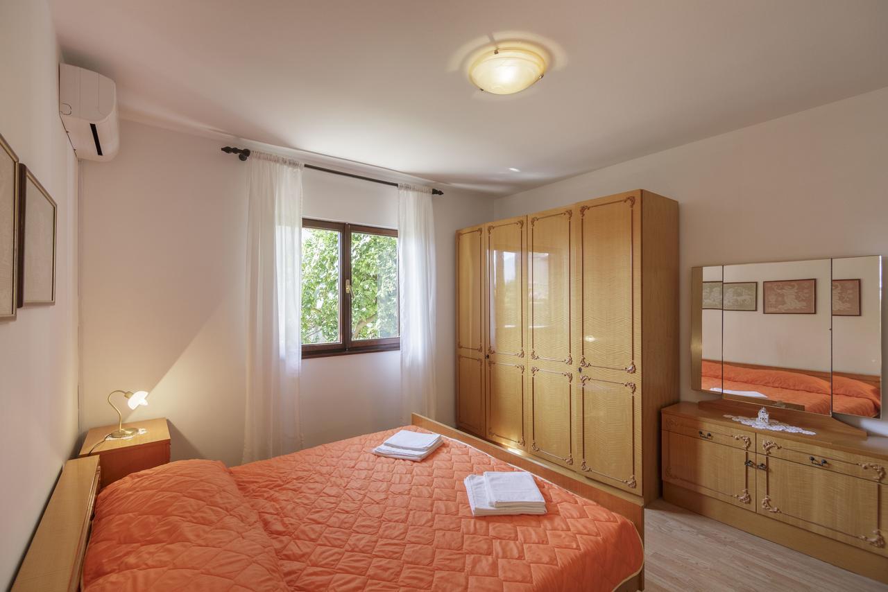 Apartmani Jordana 코미자 외부 사진