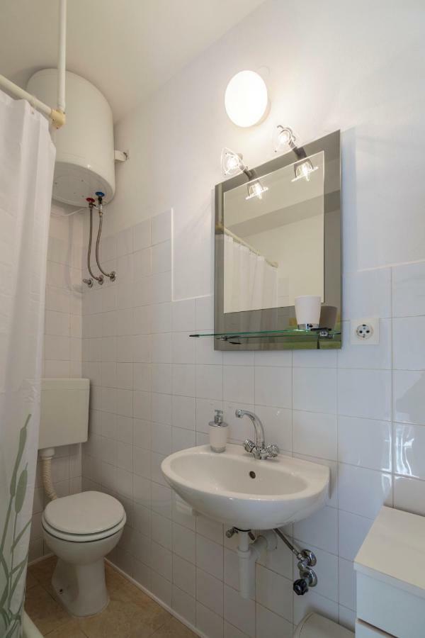 Apartmani Jordana 코미자 외부 사진